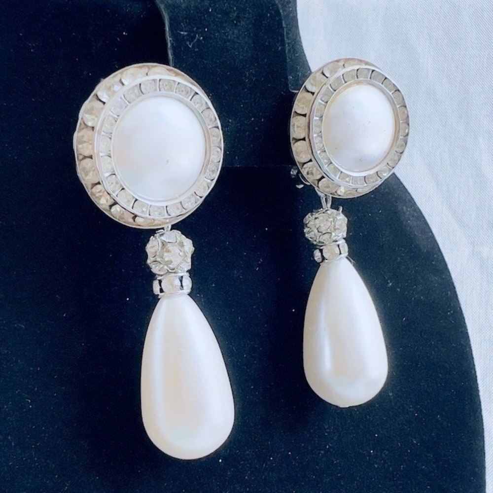 Vintage Clip-On Teardrop Faux Pearl Dangle Earrings Silver Rhinestone Statement